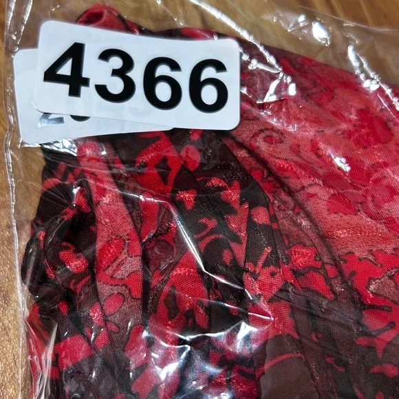 Verarose Women Blouse XL Red Black Sheer Floral Gothic Fairygrunge Romantic - Picture 9 of 9